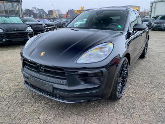 Porsche Macan GTS *PANO - KAM - NAV - BOSE* picture 1