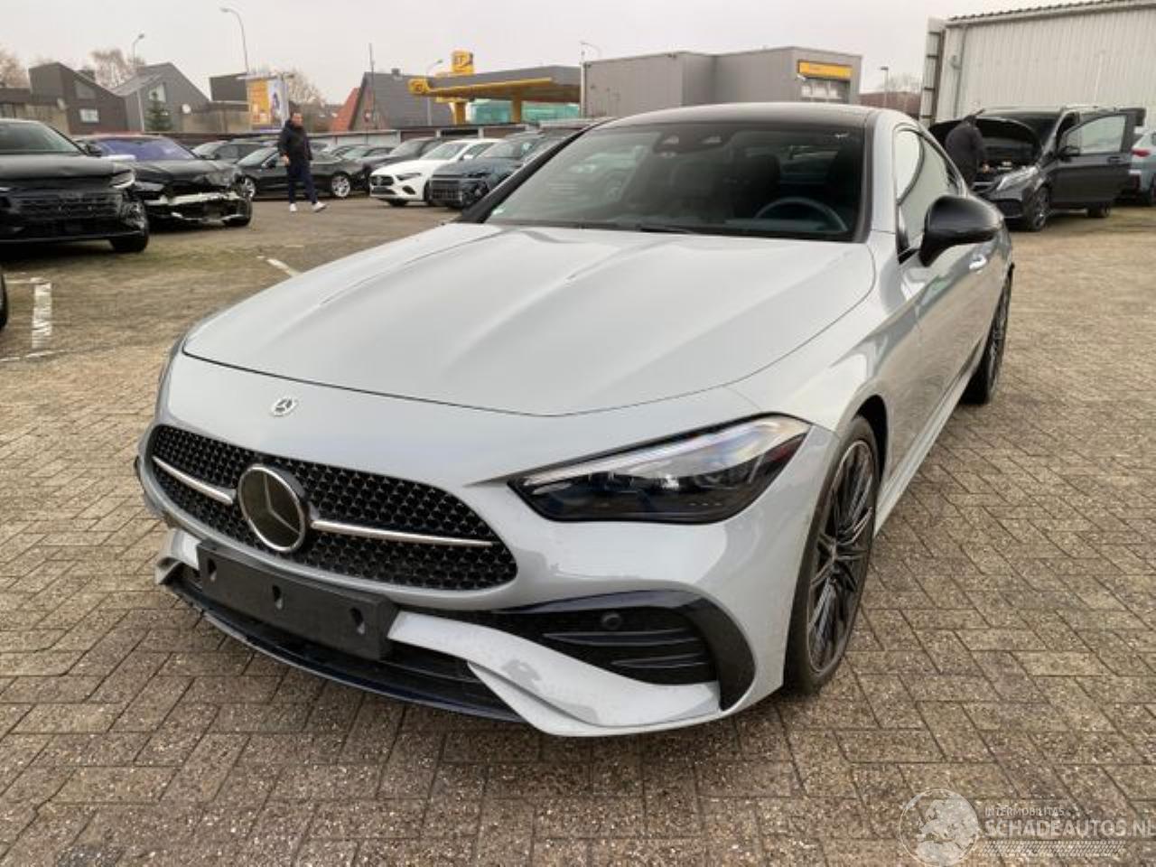 Mercedes Cl-klasse E 450 4Matic AMG Line Premium Plus / PANO/ HUD