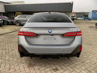 BMW i5 M60 xDrive *HEAD-UP - PANO - 360 KAM - NAVI* picture 6