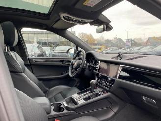 Porsche Macan S *CHRONO - PANO - BOSE - LUFTFEDER* picture 23