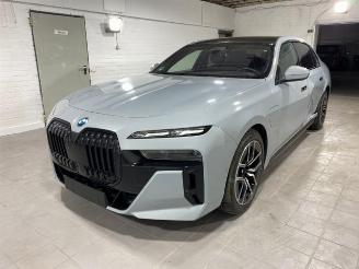 skadebil auto BMW 7-serie  2023/7