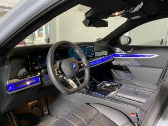 BMW 7-serie  picture 20