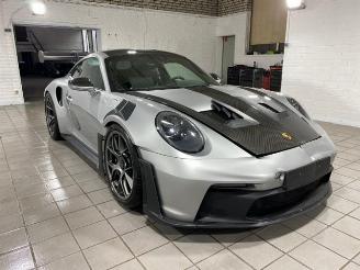 Vaurioauto  passenger cars Porsche 911 GT3 RS Weissach/Lift/Chrono/Schalensitze 2025/1