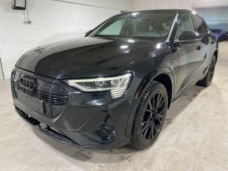 skadebil auto Audi E-tron Sportback 55 quattro S line HUD/Pano/AHK 2022/12