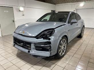 Porsche Cayenne E-Hybrid Coupe CHRONO/PANO/HUD/360/BOSE picture 4