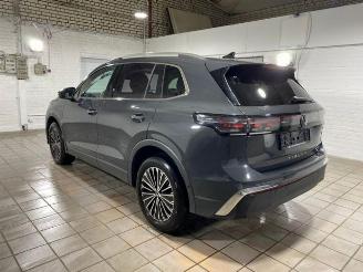 skadebil auto Volkswagen Tiguan 1.5 TSI eHybrid Elegance AHK/Kam/Navi 2024/9