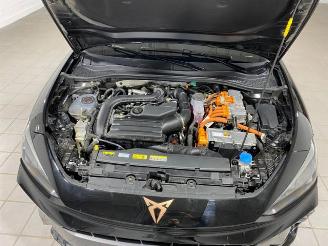 Cupra Leon VZ SP 1.5 e-Hybrid 200kW AHK/KAM/NAVI picture 10