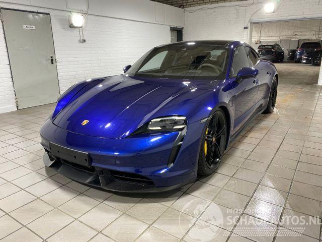 Porsche Taycan Turbo S KERAMIK/CHRONO/PANO/HUD/360/BOSE