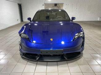 Vaurioauto  passenger cars Porsche Taycan Turbo S KERAMIK/CHRONO/PANO/HUD/360/BOSE 2023/1