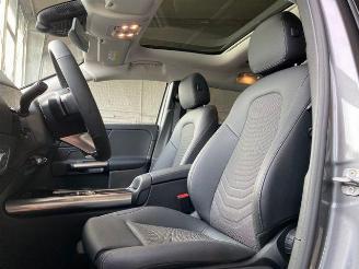 Mercedes GLA 200 Progressive Advanced PANO/KAM/NAVI picture 13