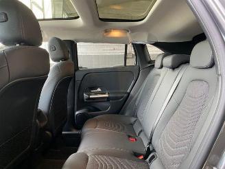 Mercedes GLA 200 Progressive Advanced PANO/KAM/NAVI picture 14
