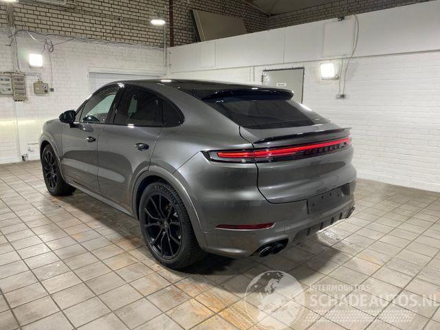 Porsche Cayenne GTS Coupe PANO/CHRONO/HUD/360/NAVI