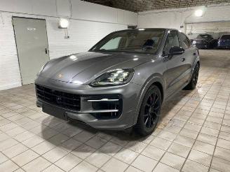 Porsche Cayenne GTS Coupe PANO/CHRONO/HUD/360/NAVI picture 5