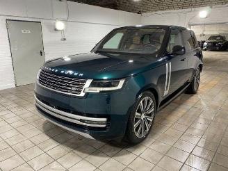 skadebil auto Land Rover Range Rover Ranger Rover D350 Autobiography PANO/HUD/360/AHK 2023/7