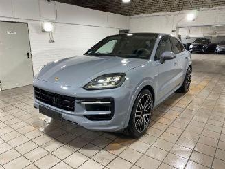 Porsche Cayenne S E-Hybrid Coupe CHRONO/PANO/HUD/AHK/360 picture 4