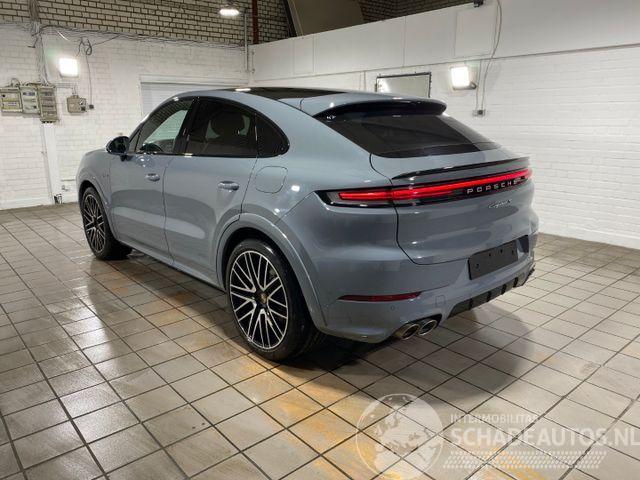 Porsche Cayenne S E-Hybrid Coupe CHRONO/PANO/HUD/AHK/360