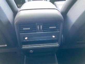 Porsche Cayenne S E-Hybrid Coupe CHRONO/PANO/HUD/AHK/360 picture 32