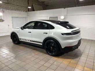 Porsche Cayenne Coupe Turbo E-Hybrid mit GT-Paket picture 2