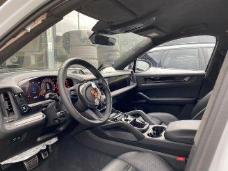 Porsche Cayenne Coupe Turbo E-Hybrid mit GT-Paket picture 13