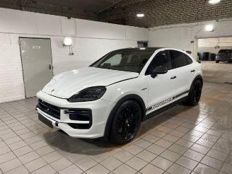 Porsche Cayenne Coupe Turbo E-Hybrid mit GT-Paket picture 3