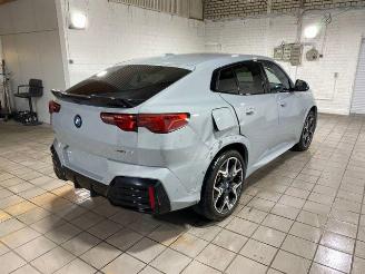 Schadeauto BMW iX2 xDrive30 M Sport KAM/NAVI/H&K 2024/3