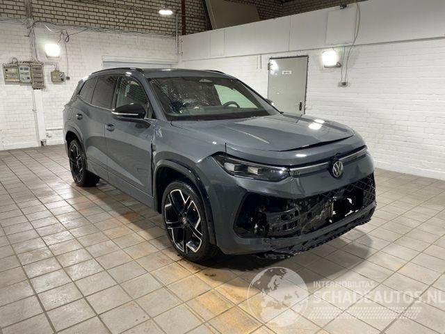 Volkswagen Tayron 1.5 TSI e-Hybrid R-Line PANO/HUD/360/AHK