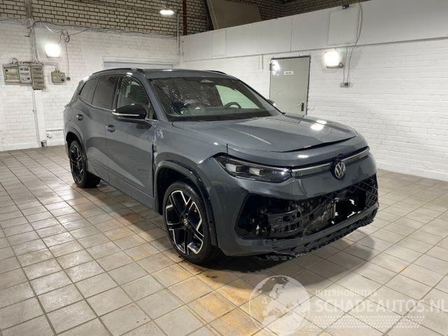 Volkswagen Tayron 1.5 TSI e-Hybrid R-Line PANO/HUD/360/AHK