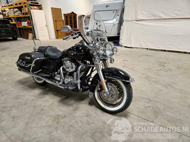 Harley-Davidson Road King FLHR Kesstech