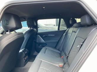 BMW i5 eDrive40 Touring M Sport HUD/360/H&K/NAVI picture 19
