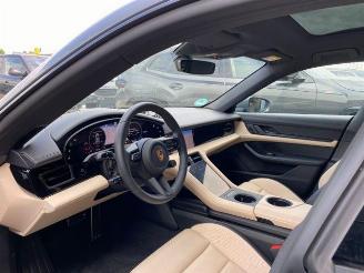 Porsche Taycan 4S Cross Turismo CHRONO/PANO/HUD/360/BOSE picture 12