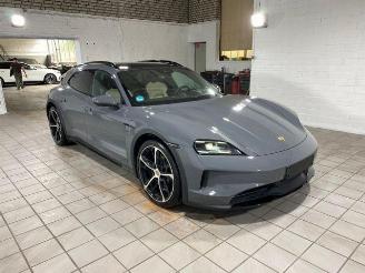 Porsche Taycan 4S Cross Turismo CHRONO/PANO/HUD/360/BOSE picture 10