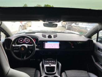 Porsche Cayenne GTS Coupe Pano/Chrono/HUD/Burmester picture 17