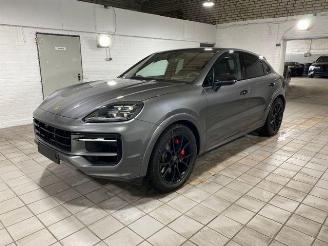 skadebil auto Porsche Cayenne GTS Coupe Pano/Chrono/HUD/Burmester 2025/6