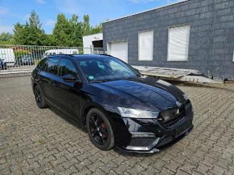 Skoda Octavia RS Combi 2.0 TDI HUD/STANDHZG/KAM/NAVI picture 1
