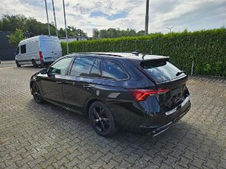 Vaurioauto  passenger cars Skoda Octavia RS Combi 2.0 TDI HUD/STANDHZG/KAM/NAVI 2023/5