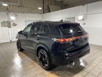 skadebil auto Volkswagen Tiguan 2.0 TDI DSG R-Line 4Motion PANO/STANDHZG 2025/10