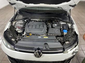 Volkswagen Passat Variant 2.0 TDI DSG R-Line PANO/AHK/KAM picture 12