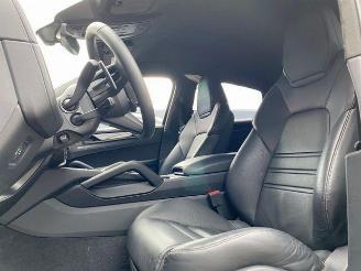 Porsche Cayenne Coupe Turbo E-Hybrid mit GT-Paket HUD picture 14