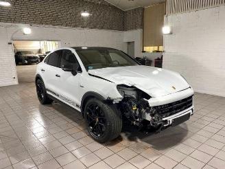 Porsche Cayenne Coupe Turbo E-Hybrid mit GT-Paket HUD picture 6