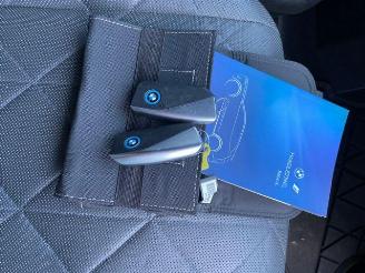 BMW iX xDrive40 Sportpaket HUD/KAM/H&K picture 21