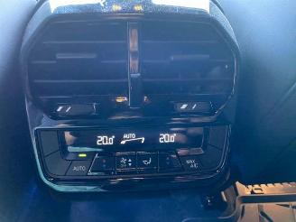 BMW iX xDrive40 Sportpaket HUD/KAM/H&K picture 20