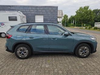 BMW iX1 eDrive20 KAM/H&K picture 3