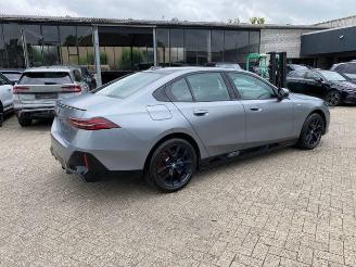 BMW i5 xDrive40 M Sport Pro PANO/HUD/AHK/360/NAVI picture 2