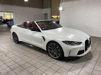 krockskadad bil auto BMW M4 Competition M xDrive Cabrio Individual HUD/HK 2023/2