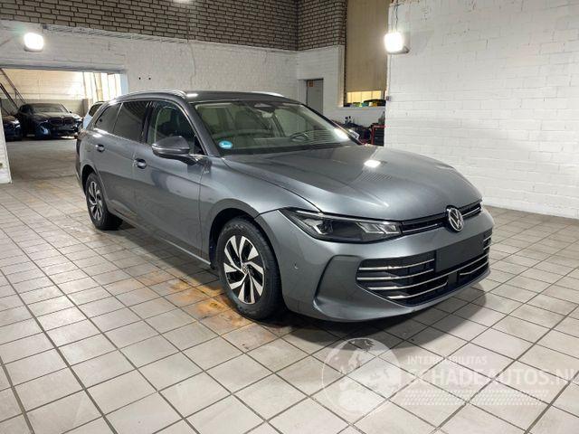 Volkswagen Passat Variant 2.0 TDI DSG Business HUD/AHK/SH