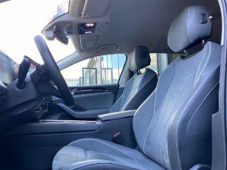 Volkswagen Passat Variant 2.0 TDI DSG Business HUD/AHK/SH picture 17