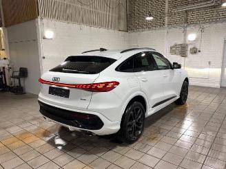 krockskadad bil auto Audi Q5 Sportback e-Hybrid 220kW S line 360/NAVI 2026/1