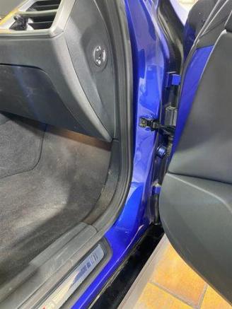 BMW M4 40i xDrive Gran Coupe PANO/HUD/AHK/360/H&K picture 12