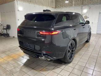 Unfallwagen Land Rover Range Rover sport P550e Autobiography PANO/HUD 2024/11