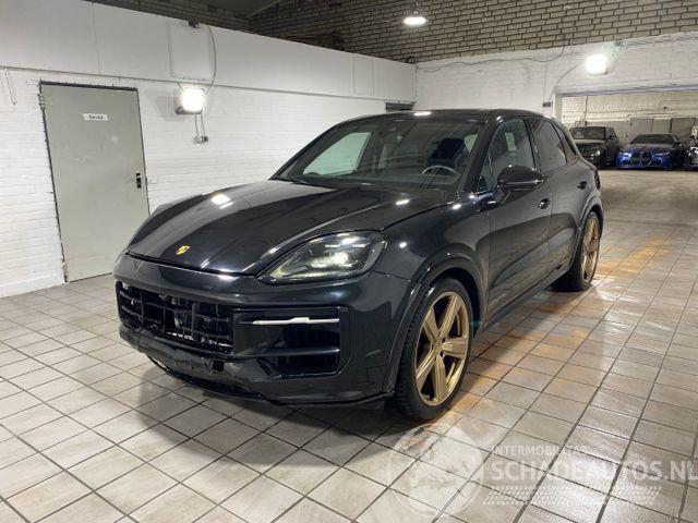 Porsche Cayenne E-Hybrid Beifahrerdisplay/Pano/Sportsitz